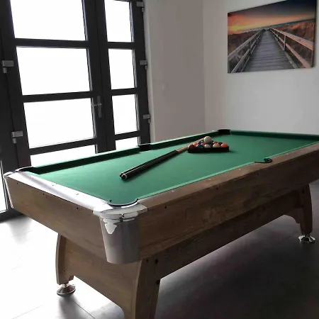 New Lana With Pool, Sauna And Whirlpool